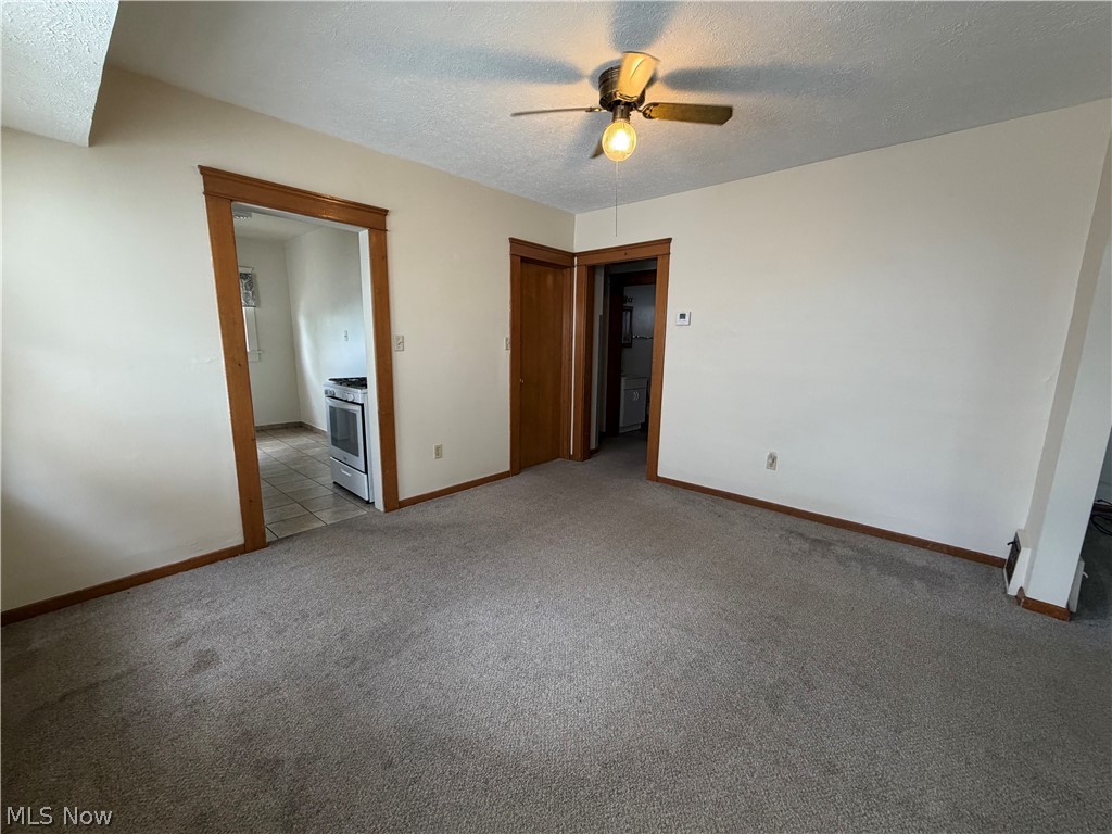 1605 Larchmont Avenue Lakewood OH 44107