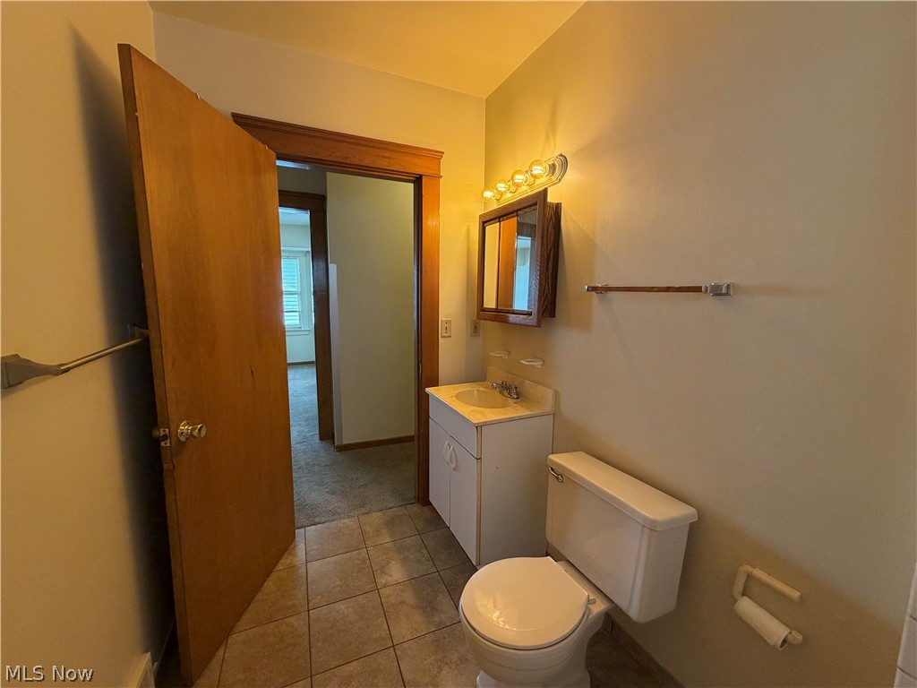 1605 Larchmont Avenue Lakewood OH 44107