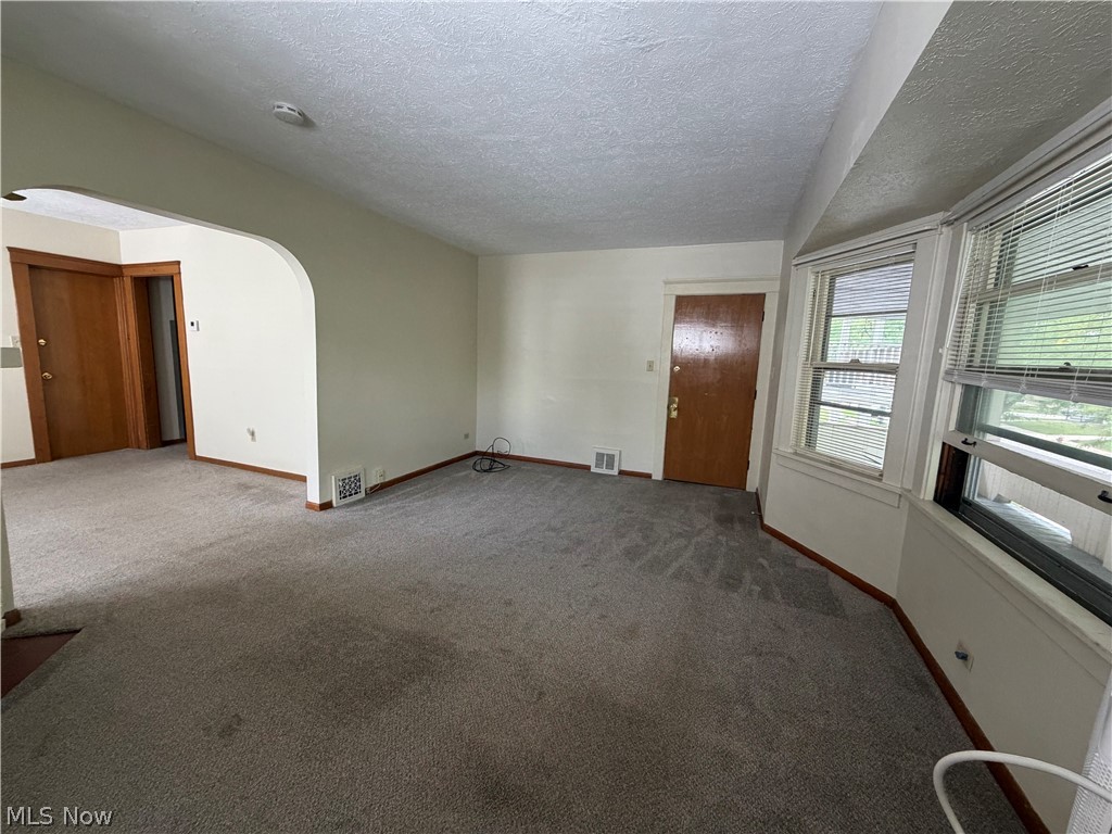 1605 Larchmont Avenue Lakewood OH 44107