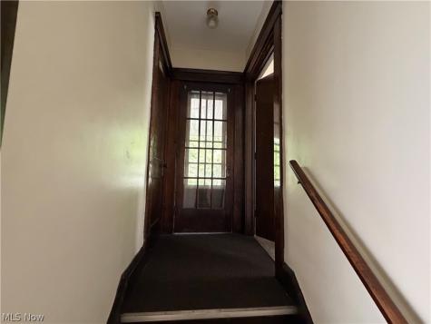1605 Larchmont Avenue Lakewood OH 44107