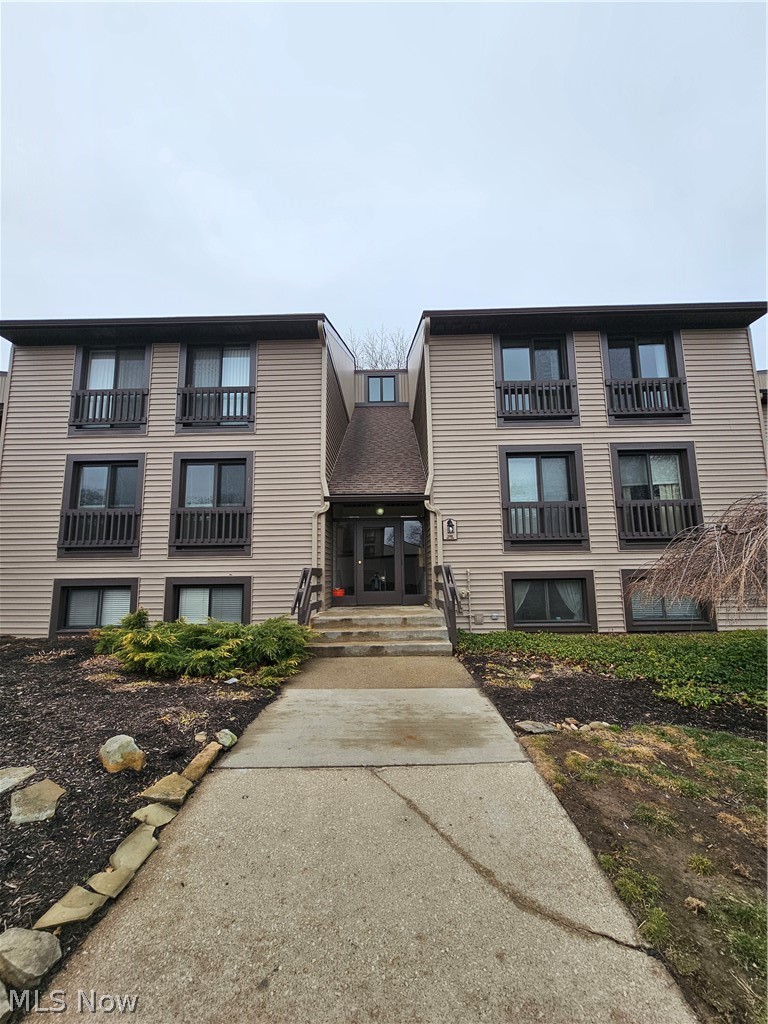 1105 Canyon View Road Northfield OH 44067