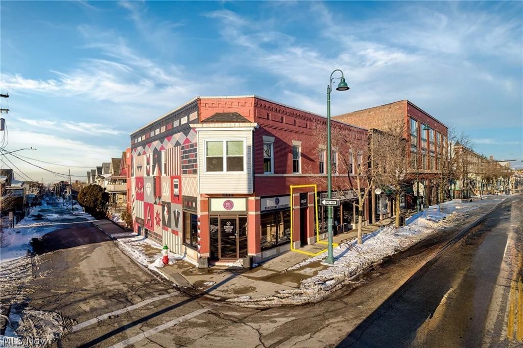 6812 Detroit Avenue Cleveland OH 44102