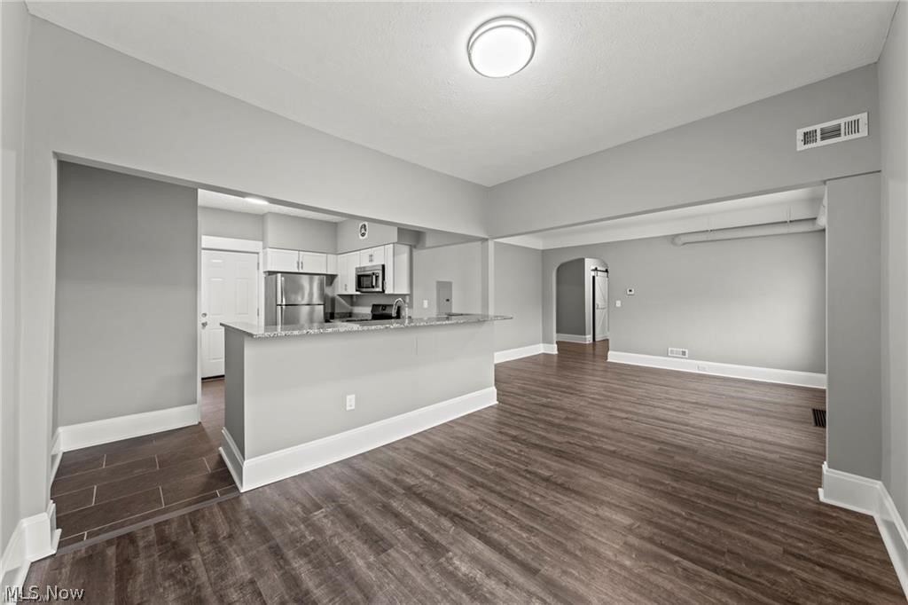 6812 Detroit Avenue Cleveland OH 44102