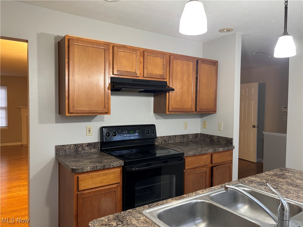 1928 E 86 Street Cleveland OH 44106