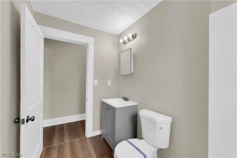 9409 Denison Avenue Cleveland OH 44102