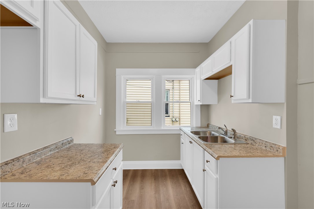 9409 Denison Avenue Cleveland OH 44102