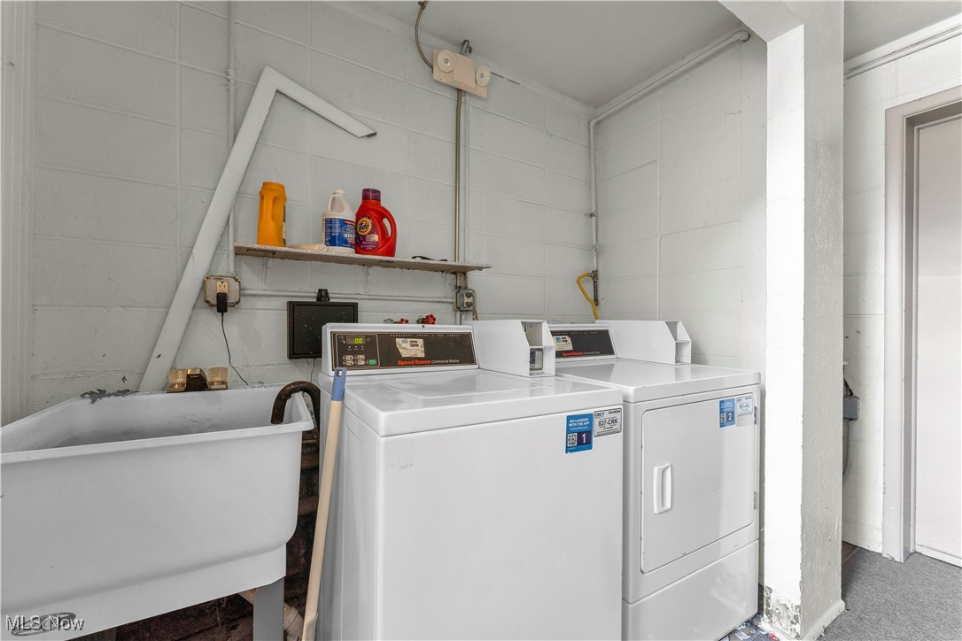 1415 Wyandotte Avenue Lakewood OH 44107