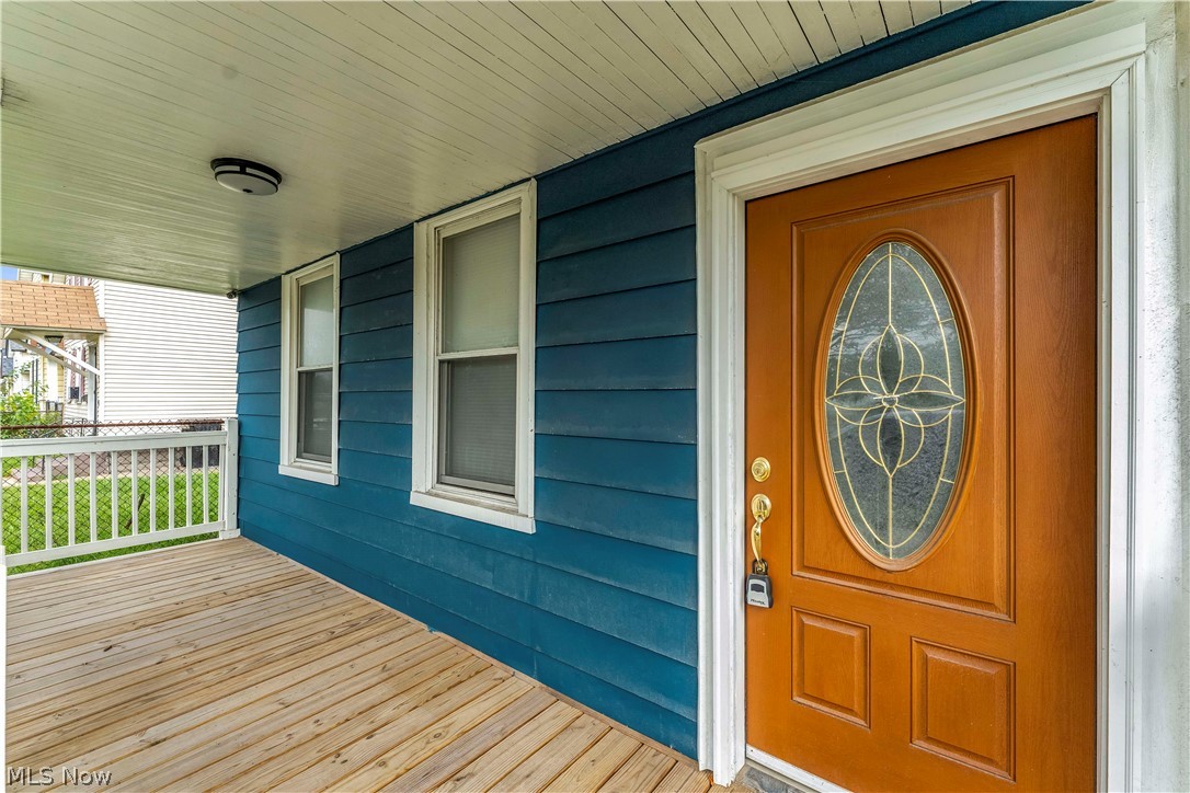 3024 Vega Avenue Cleveland OH 44113