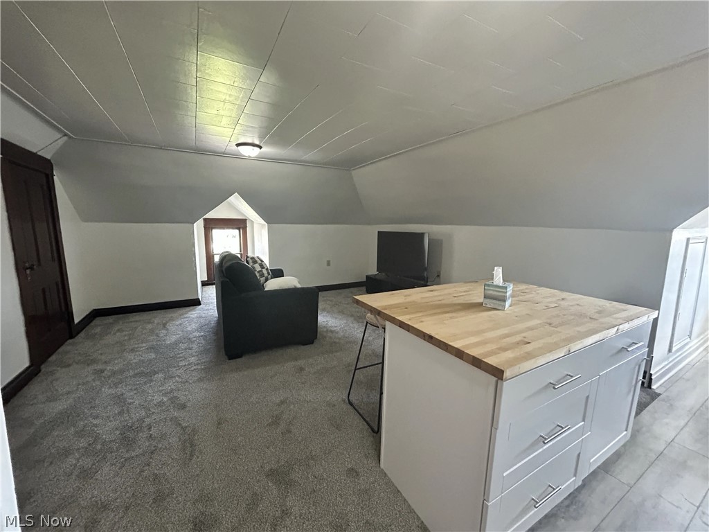 377 Lawson Steubenville OH 43952