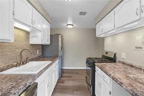 12900 Lake Avenue Lakewood OH 44107
