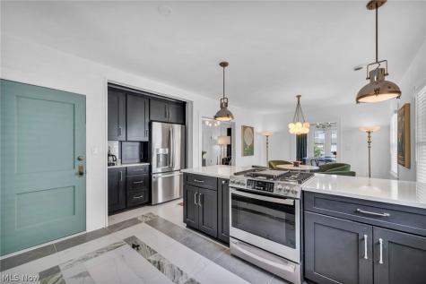 2135 Coventry Road Cleveland Heights OH 44118