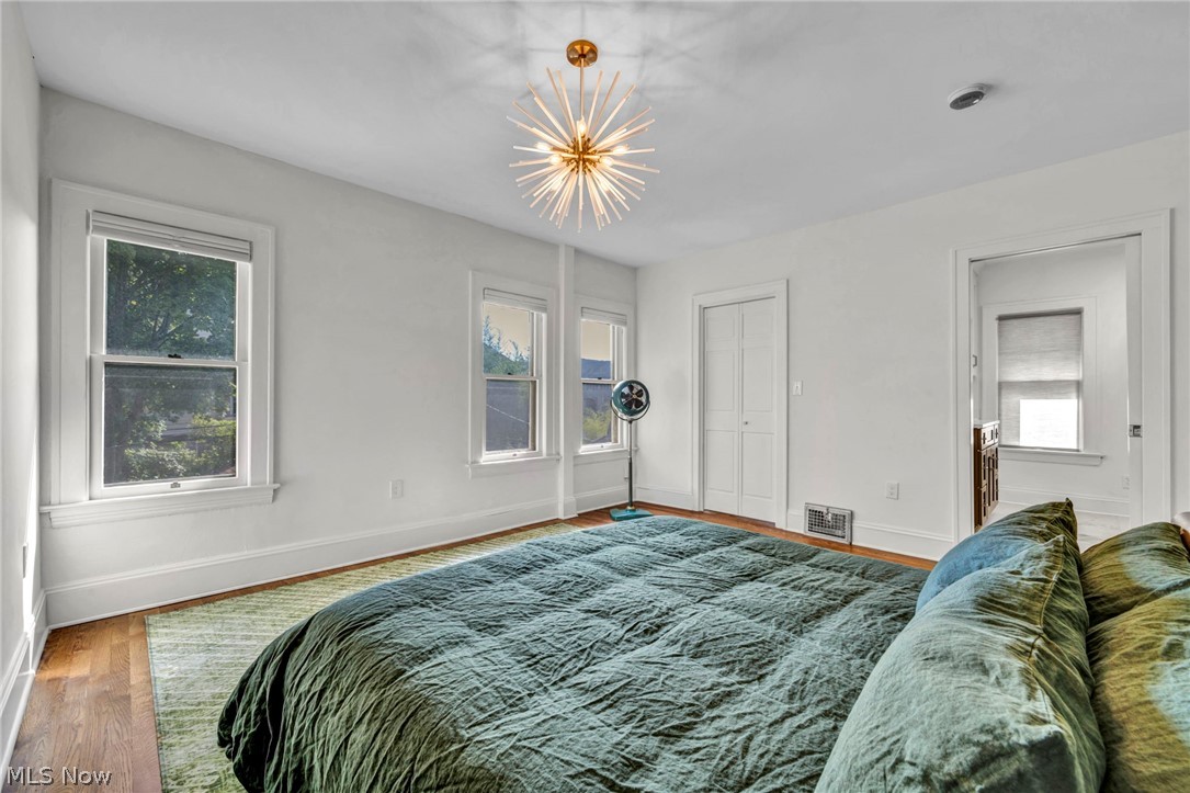 2135 Coventry Road Cleveland Heights OH 44118