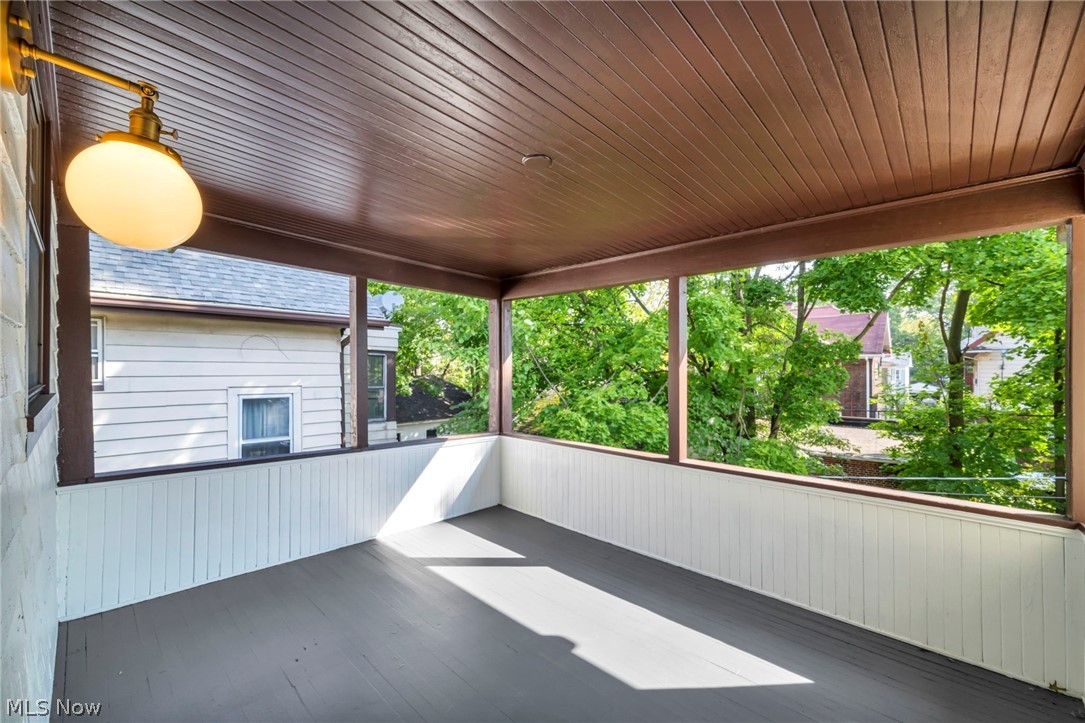 2135 Coventry Road Cleveland Heights OH 44118