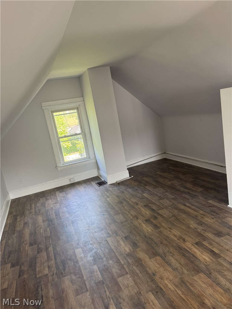 9409 Empire Avenue Cleveland OH 44108