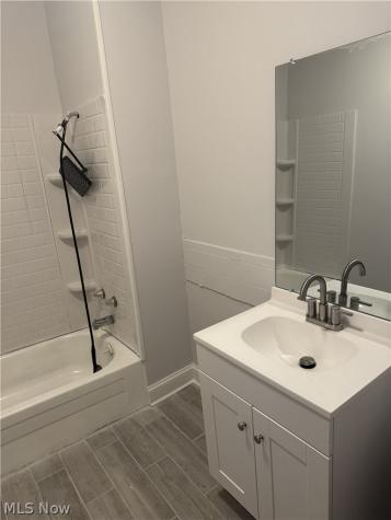 9409 Empire Avenue Cleveland OH 44108