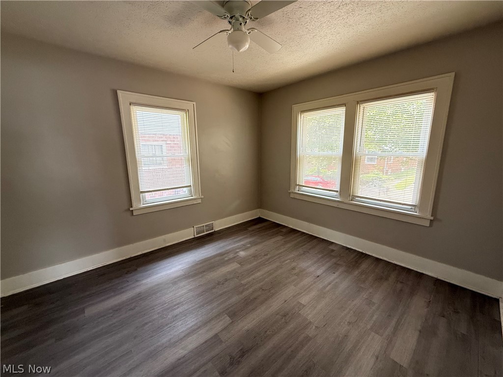 283 Sobul Avenue Akron OH 44305