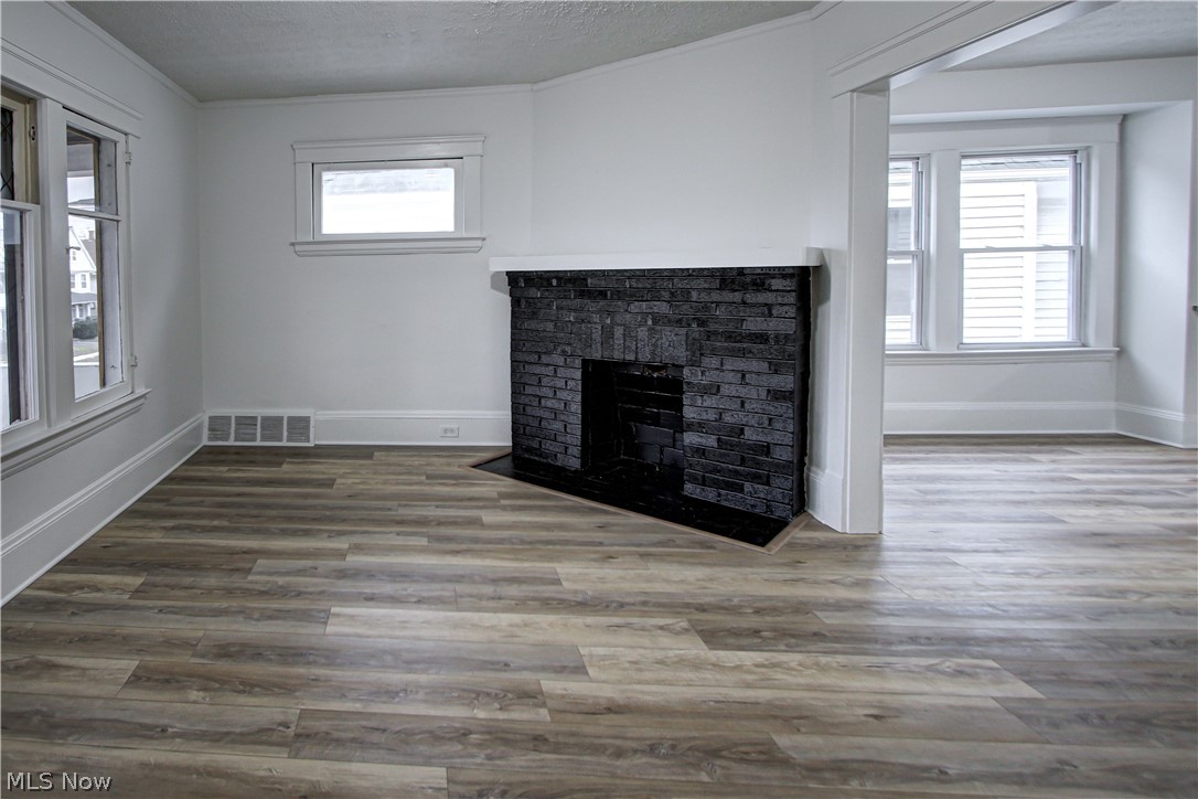 1931 W 74 Street Cleveland OH 44102