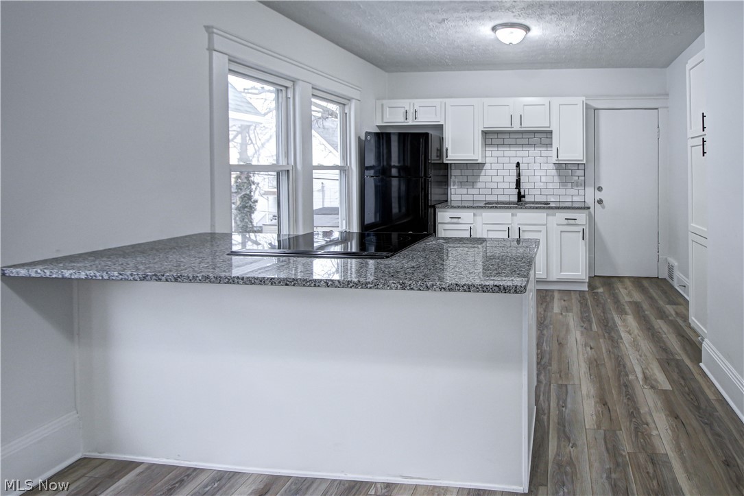 1931 W 74 Street Cleveland OH 44102