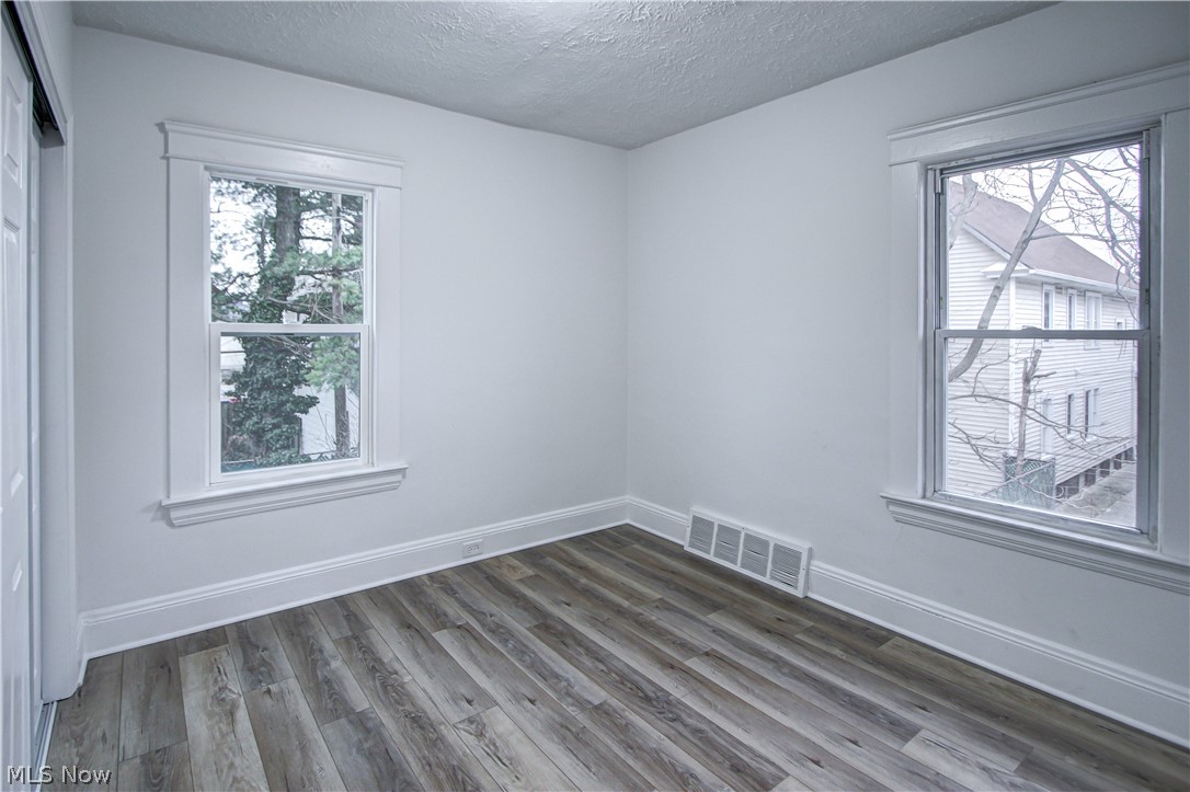1931 W 74 Street Cleveland OH 44102