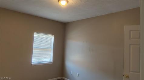 634 Sumner Street Akron OH 44311
