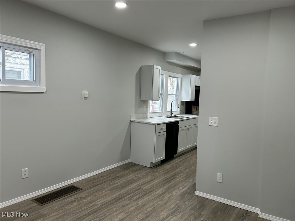 15630 Holmes Avenue Cleveland OH 44110