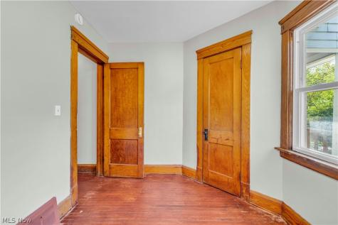 11601 Headley Avenue Cleveland OH 44111