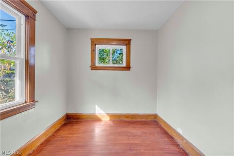 11601 Headley Avenue Cleveland OH 44111