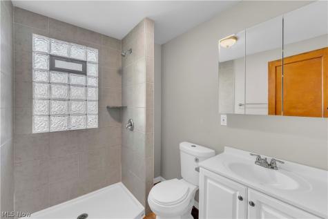 11601 Headley Avenue Cleveland OH 44111