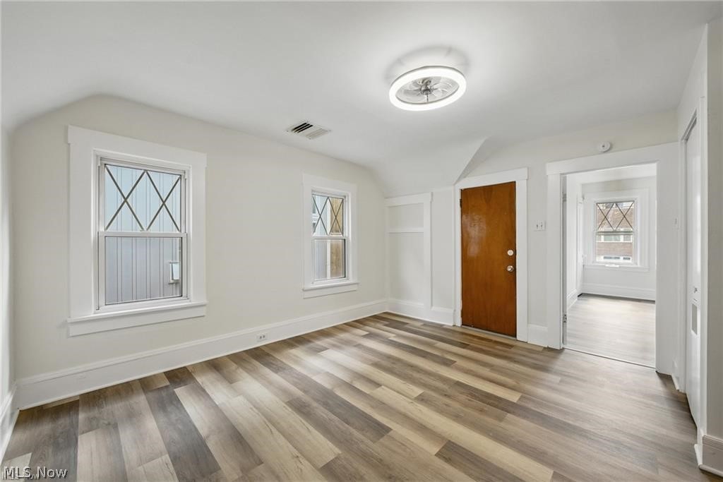 2471 Tremont Avenue Cleveland OH 44113