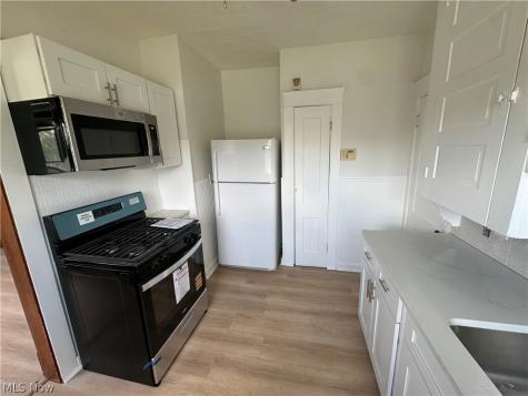 14415 Westropp Avenue Cleveland OH 44110