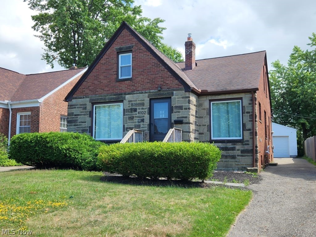 4102 Verona Road South Euclid OH 44121