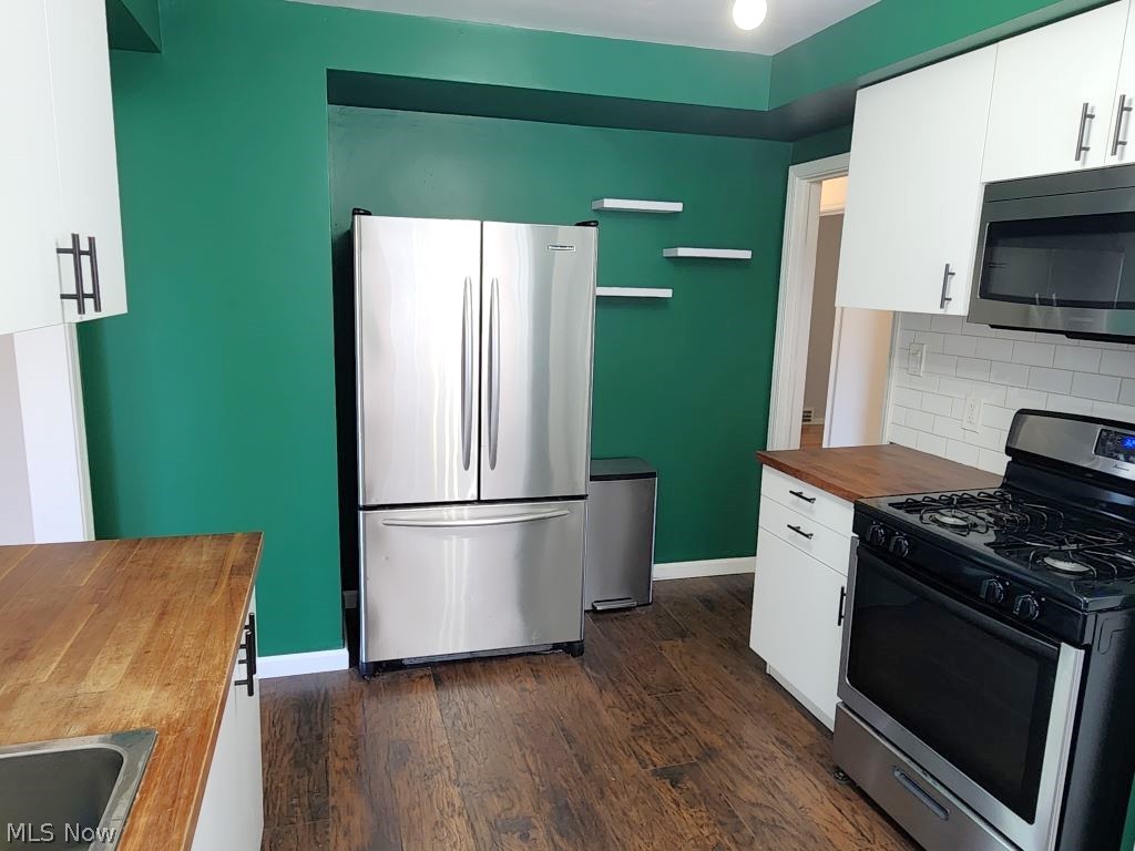 4102 Verona Road South Euclid OH 44121