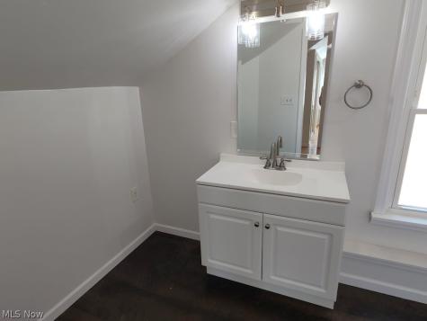 4102 Verona Road South Euclid OH 44121