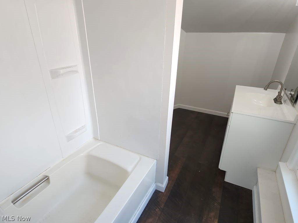 4102 Verona Road South Euclid OH 44121