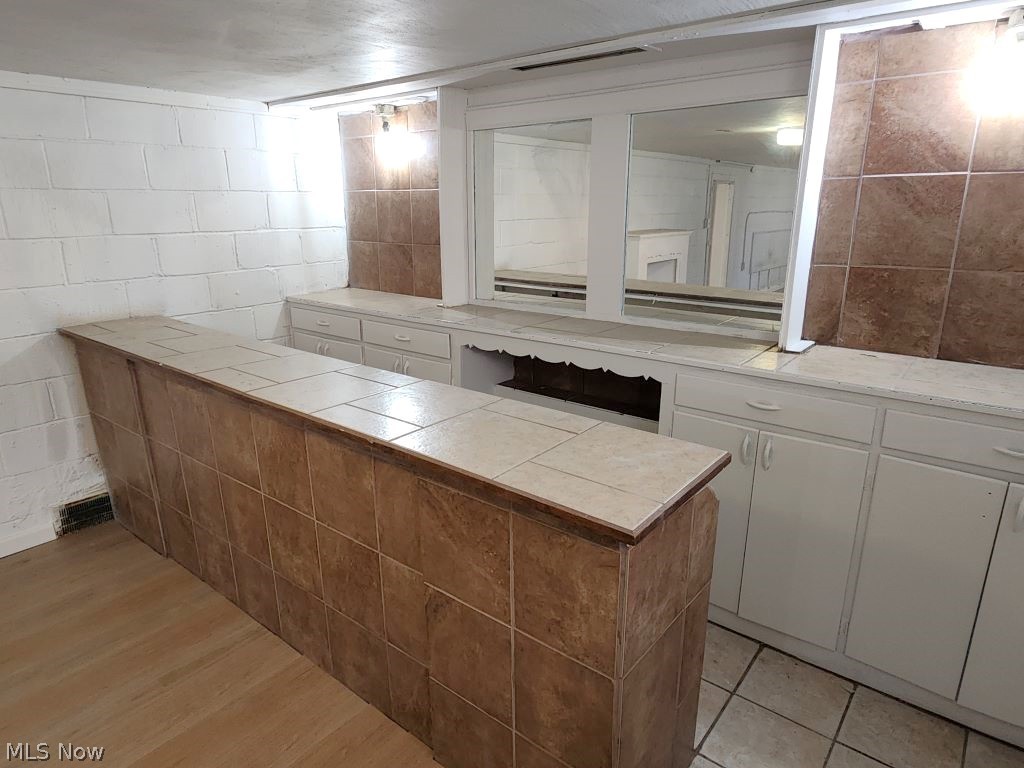 4102 Verona Road South Euclid OH 44121