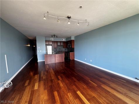 1237 Washington Avenue Cleveland OH 44113