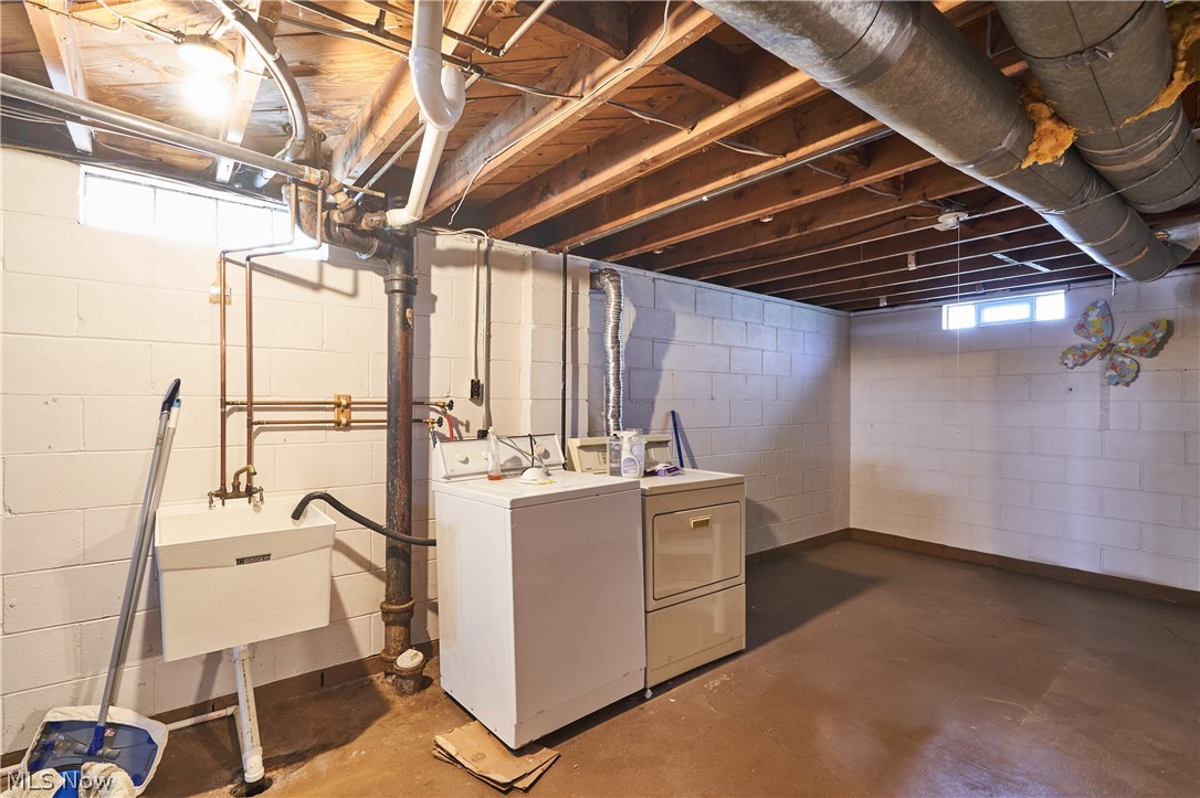 2620 Mogadore Road Akron OH 44312