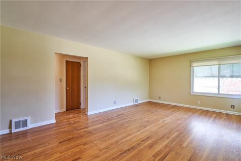 2620 Mogadore Road Akron OH 44312