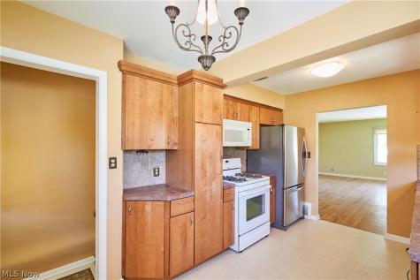 2620 Mogadore Road Akron OH 44312