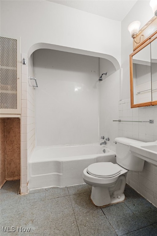 15300 Waterloo Road Cleveland OH 44110