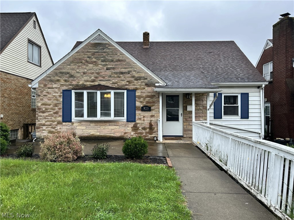 925 Oxford Boulevard Steubenville OH 43952