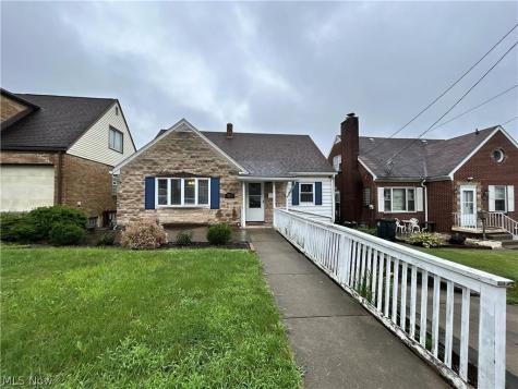 925 Oxford Boulevard Steubenville OH 43952