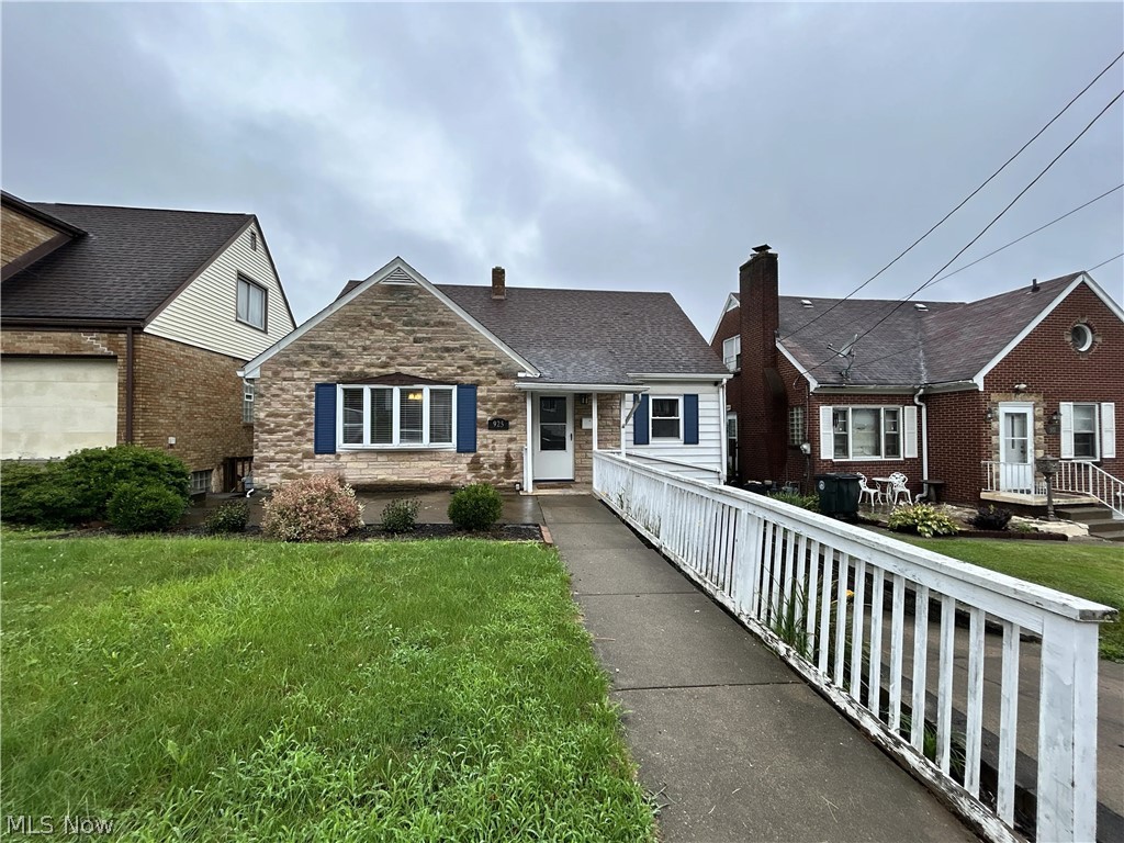 925 Oxford Boulevard Steubenville OH 43952