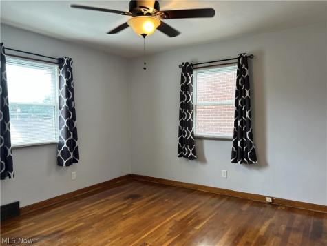 925 Oxford Boulevard Steubenville OH 43952