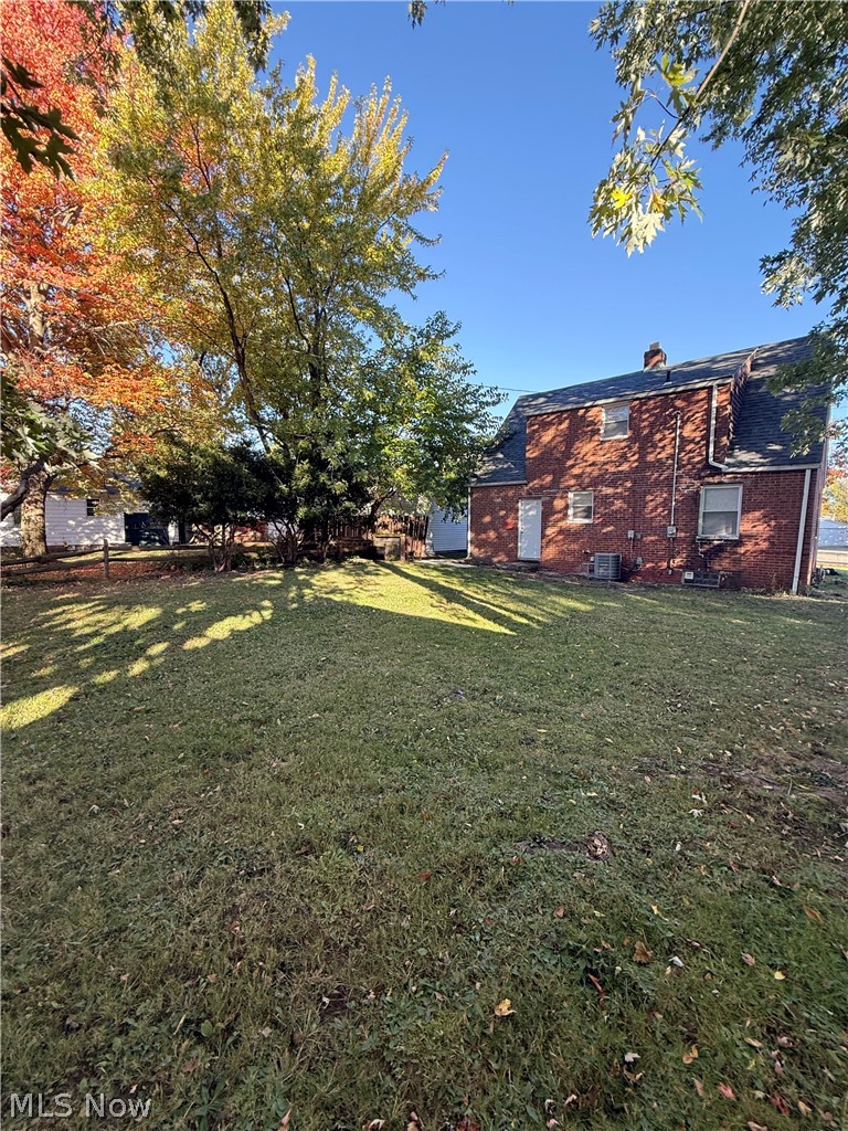 5080 Haverford Drive Lyndhurst OH 44124