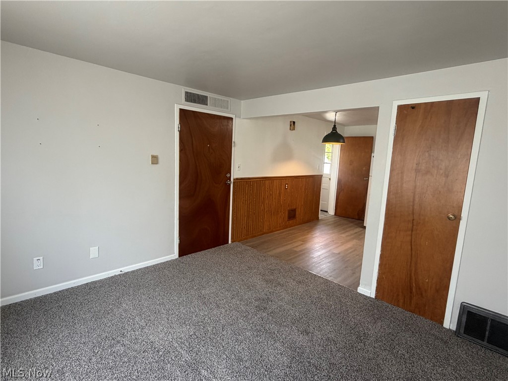 47 Parkgate Austintown OH 44515