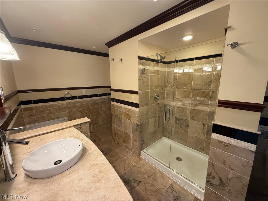 9423 Highland Drive Brecksville OH 44141