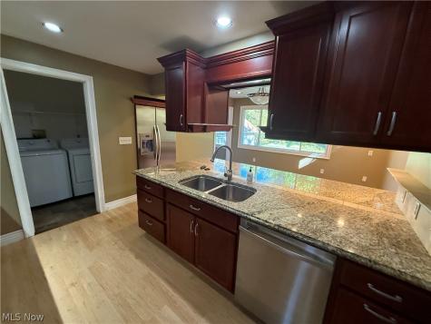 9423 Highland Drive Brecksville OH 44141