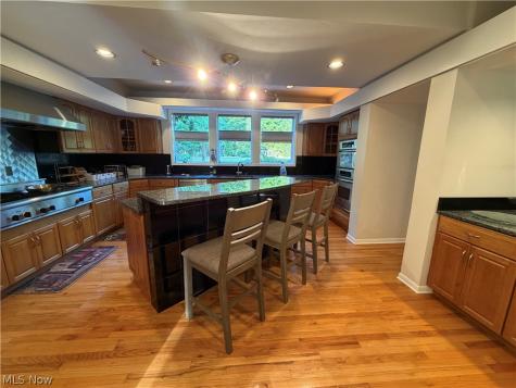 2455 Buckhurst Drive Beachwood OH 44122
