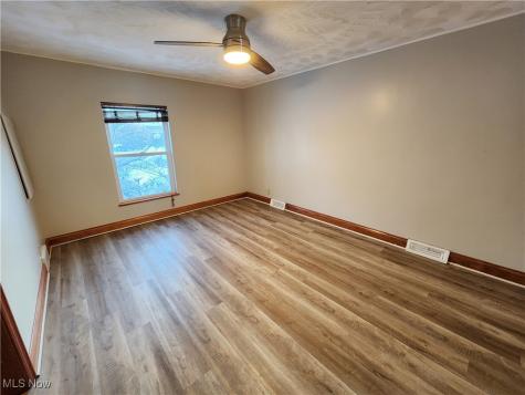 2452 Bromley Road University Heights OH 44118